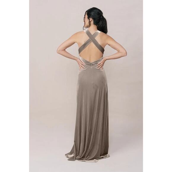 $229 NWT Revelry Dylan Velvet Bridesmaid Dress Silver Sage Maxi 46 in Size 10 - Picture 5 of 10